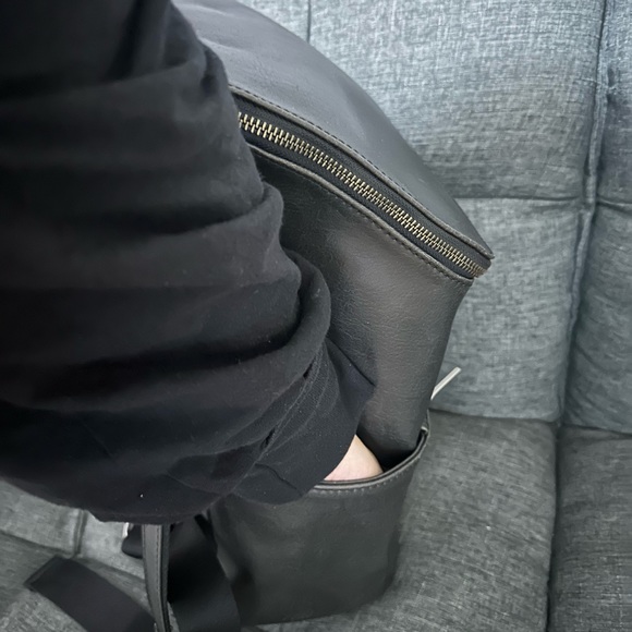 Matt and Nat Black Dean Vegan Backpack - Picture 4 of 5